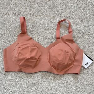 knix NWT Padded V-Neck Bra Pink Ginger Size 7+